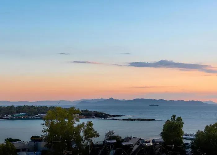 Four Seasons Sea View Apartment