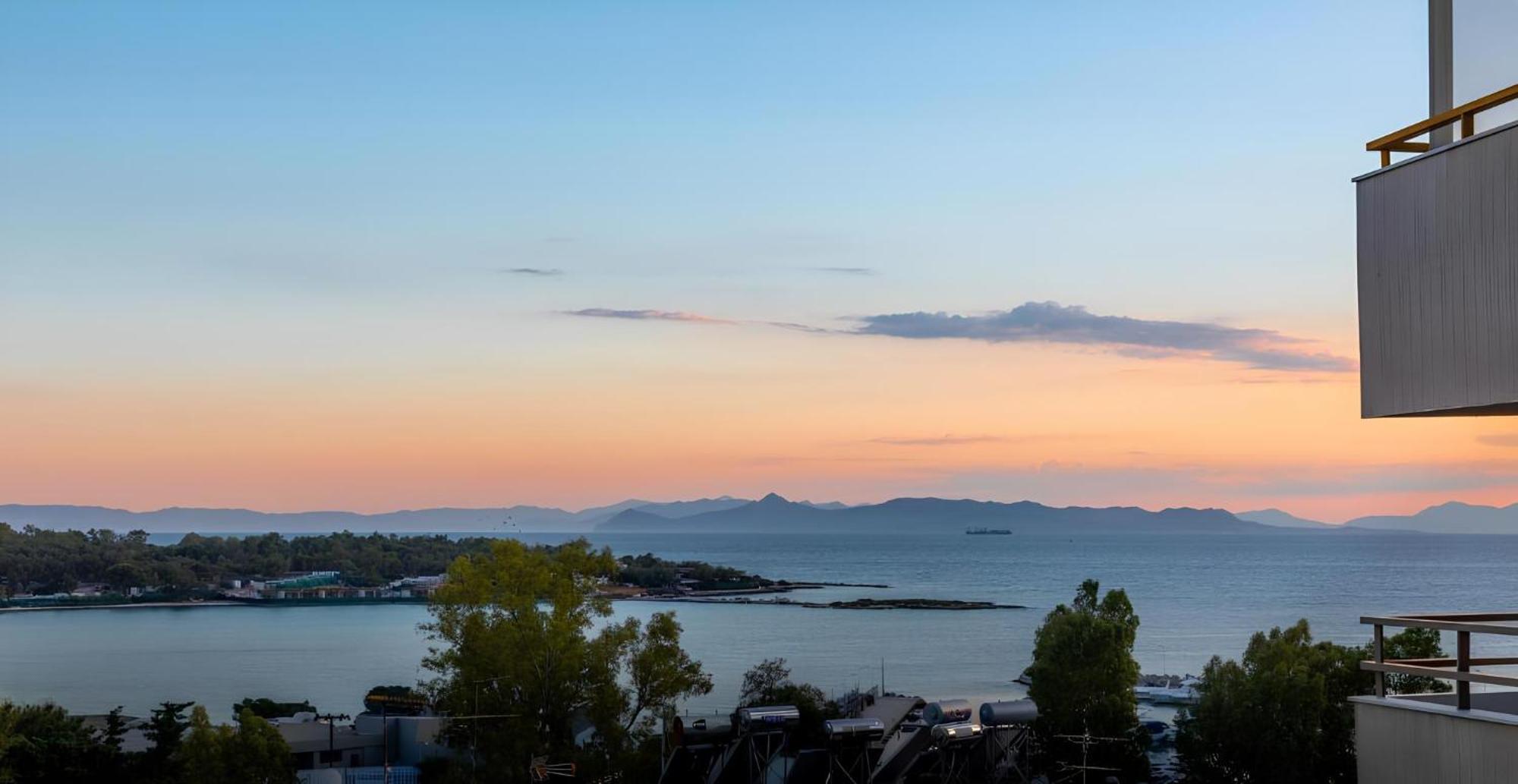 Four Seasons Sea View Athens